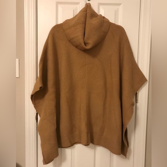 Camel ribbed Ann Taylor sweater turtleneck poncho - Picture 2 of 12